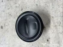 Grila ventilatie stanga Dacia Logan Mcv 1.5 Motorina 2015