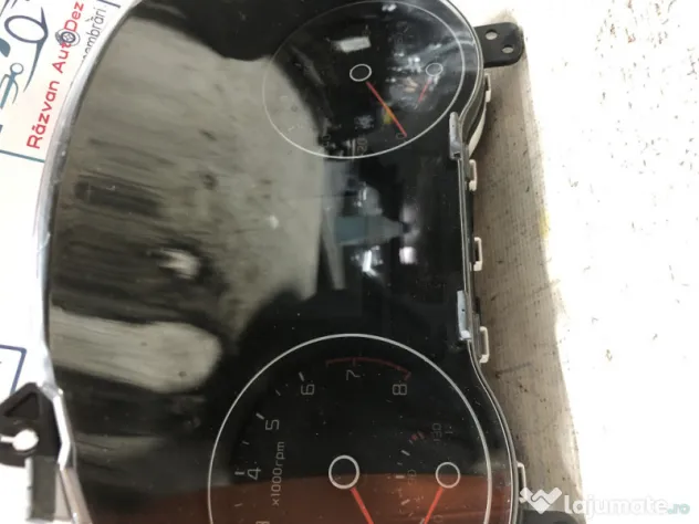 Ceasuri Bord UK Kia Sportage 1.6 Benzina 2017