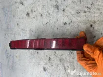 Stop central hayon Mazda 6 2010