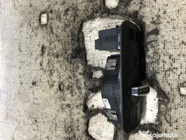 Bloc lumini Volkswagen Touareg 3.0 Motorina 2013