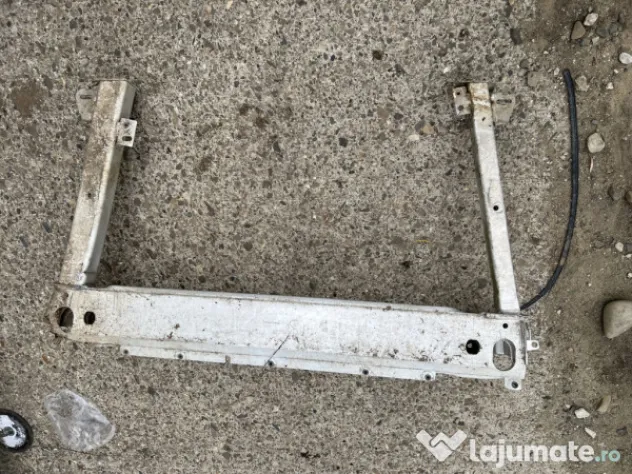 Jug motor Renault Laguna 2010