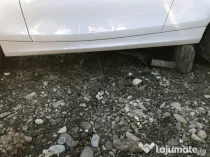 Prag stanga plastic BMW Seria 1 E88 2012