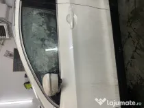Usa stanga fata Nissan Qashqai 1.2 Benzina 2015
