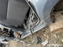 Prag stanga tabla Dacia Duster 2013