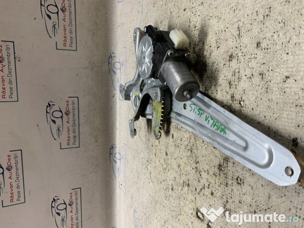 Macara geam stanga spate Suzuki Vitara - Motorina 2016