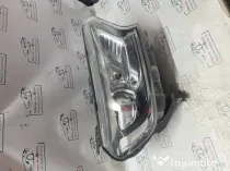 Far dreapta cu lupa Ford Ranger 2.2 Motorina 2017