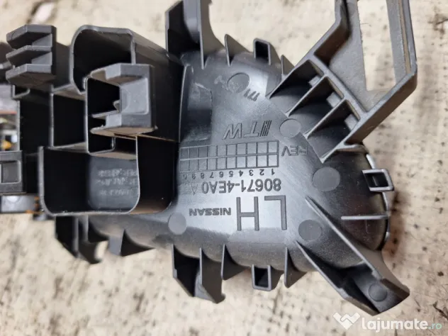 Maner interior stanga spate Nissan Qashqai - Motorina 2015