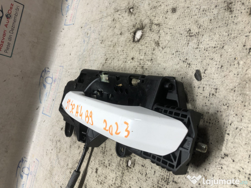 Maner exterior stanga spate Audi A4 B9 - Motorina 2023