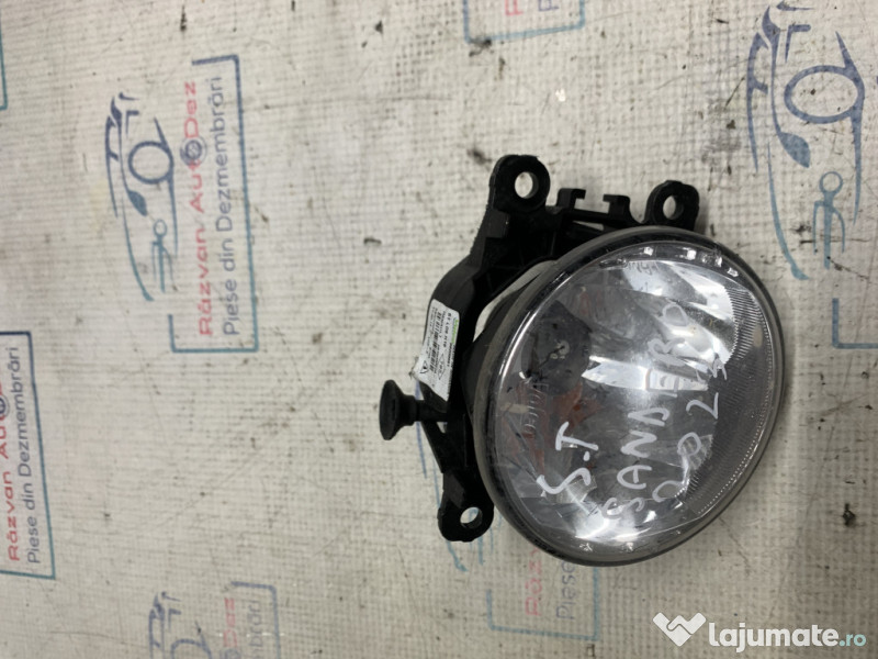 Proiector stanga Dacia Sandero 3 - Motorina 2023