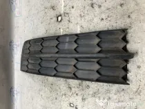 Grila proiector stanga Skoda RAPID - Motorina 2015