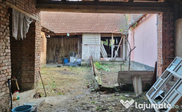 Berliste, Casa 6 Incaperi, 1129mp Teren, Pret Negociabil
