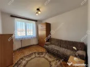 Apartament cu 3 camere si balcon in zona Rahovei din Sibiu 