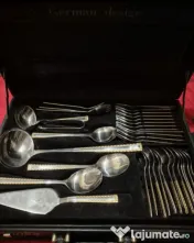 Set tacâmuri aurite 