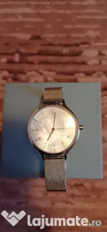Ceas Skagen Argintiu cu bratara metalica cu model plasa si cristale