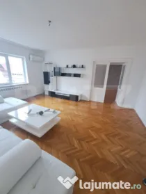 Apartament spațios în casă, Brașov – zonă liniștită