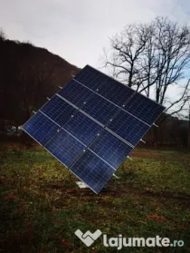 Tracker solar automat pe 2 axe