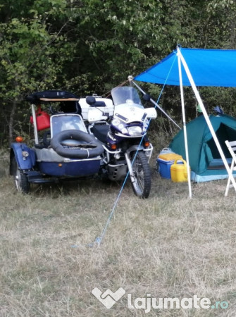 Motocicleta Honda Transalp 600 cu atas