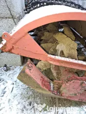 Freza agricola italiana are ambreiaj pe sulul cu cuțite. 