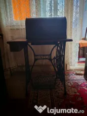 Masina de cusut Singer. 