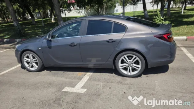 Opel Insignia 2.0