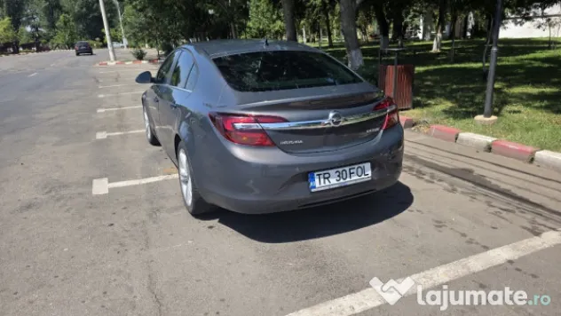 Opel Insignia 2.0