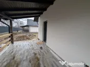 Casa Lilieci 3 dormitoare 2 băi, terasa + beci, canalizare 