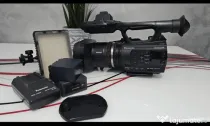 Camera video full HD AC AG 90