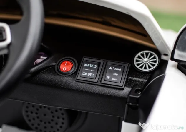 Masinuta electrica pentru copii, Audi TTRS 2x 35W 12V White