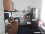 4 Camere: Calea Calarasilor-Popa Nan,curte 