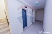 Apartament cu 3 camere de vânzare în zona catedralei