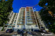 Apartament cu 3 camere de vânzare în zona catedralei