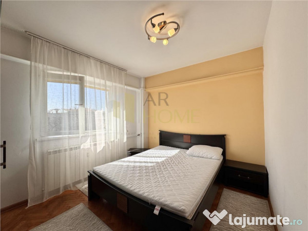 Apartament 2 camere, decomandat, boxa, parcare, ultracentral