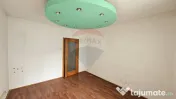 Spațiu comercial 