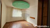 Spațiu comercial 