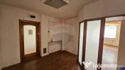 Spațiu comercial 