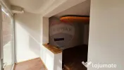 Spațiu comercial 
