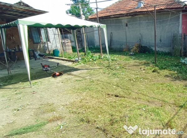 Casa 3 camere beci,garaj,teren 500mp,15m stradal.Vălenii de Munte