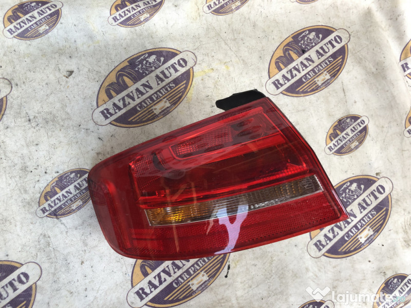 Stop stanga aripa Audi A4 B8 2014