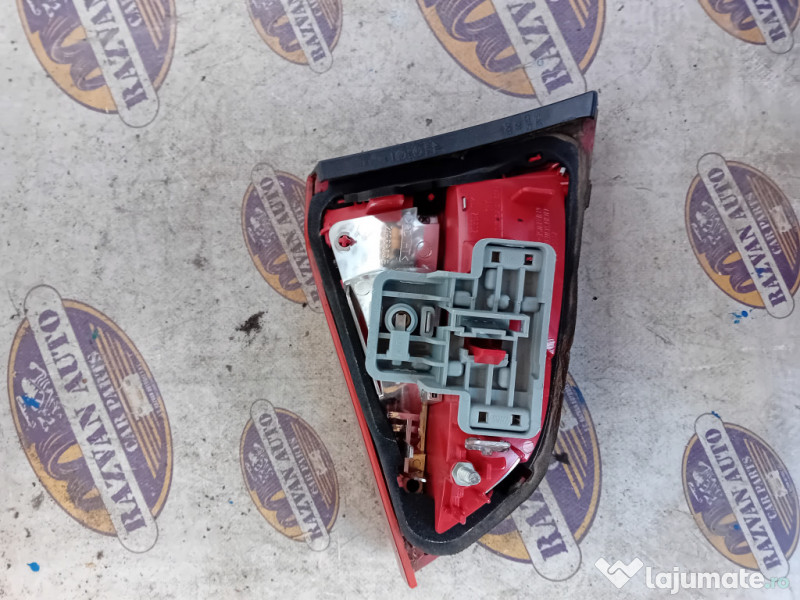 Stop stanga hayon Audi A4 B8 2008