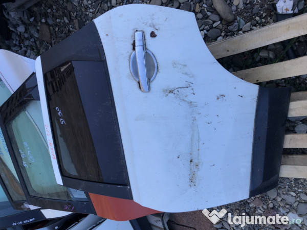 Usa stanga spate Nissan Qashqai 2011
