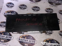 Airbag genunchi Volkswagen Passat B8 2014