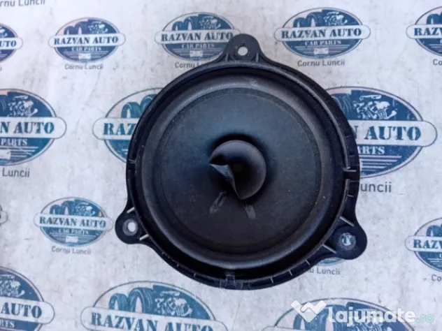 Boxa stanga fata Nissan Qashqai 2010