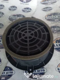 Boxa dreapta spate Audi A8