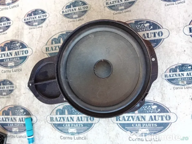 Boxa stanga fata Volkswagen Passat CC 2011