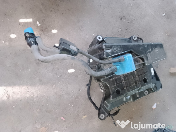 Rezervor AdBlue Audi A4 B9 Break 3.0 Motorina 2019