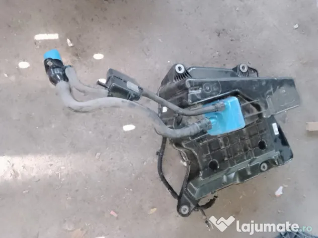Rezervor AdBlue Audi A4 B9 Break 3.0 Motorina 2019