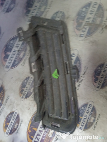 Grila proiector dreapta Volkswagen Golf 7 2014
