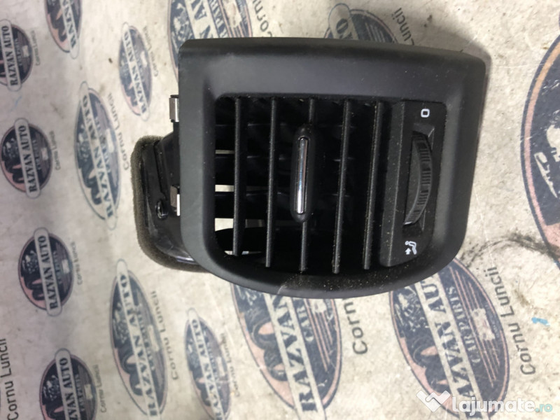 Grila ventilatie dreapta Skoda Fabia 2 2011
