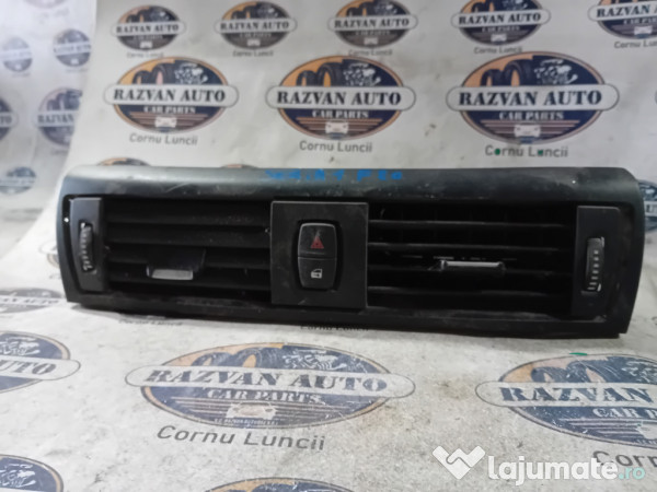 Grila ventilatie centrala BMW Seria 1 F20 2012