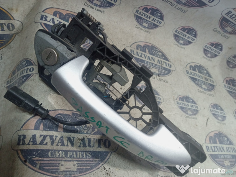 Maner exterior dreapta fata Volkswagen Passat CC 2011